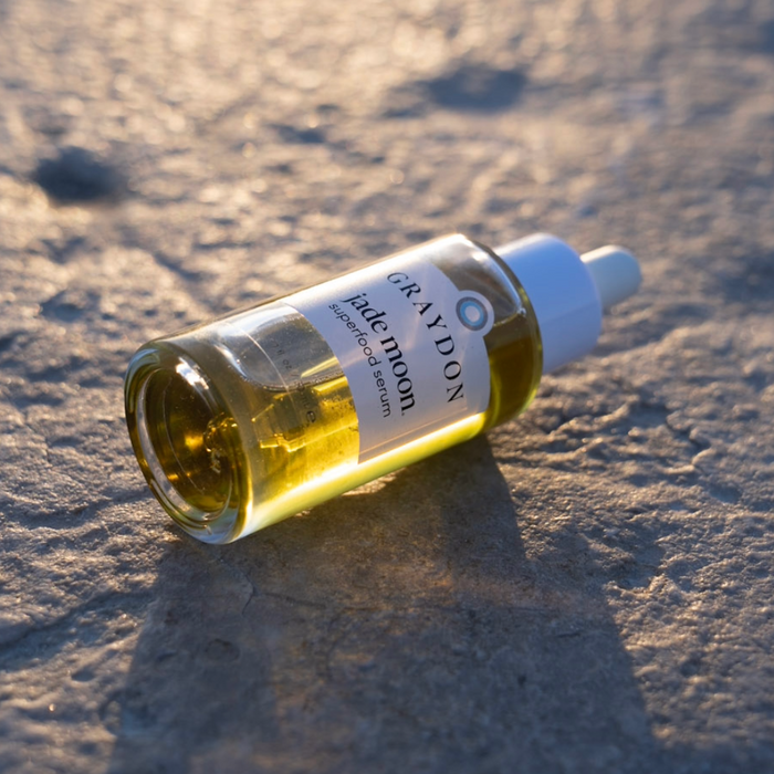 photo of jade moon superfood serum, a non-comedogenic barrier support oil powered by plant-based ingredients